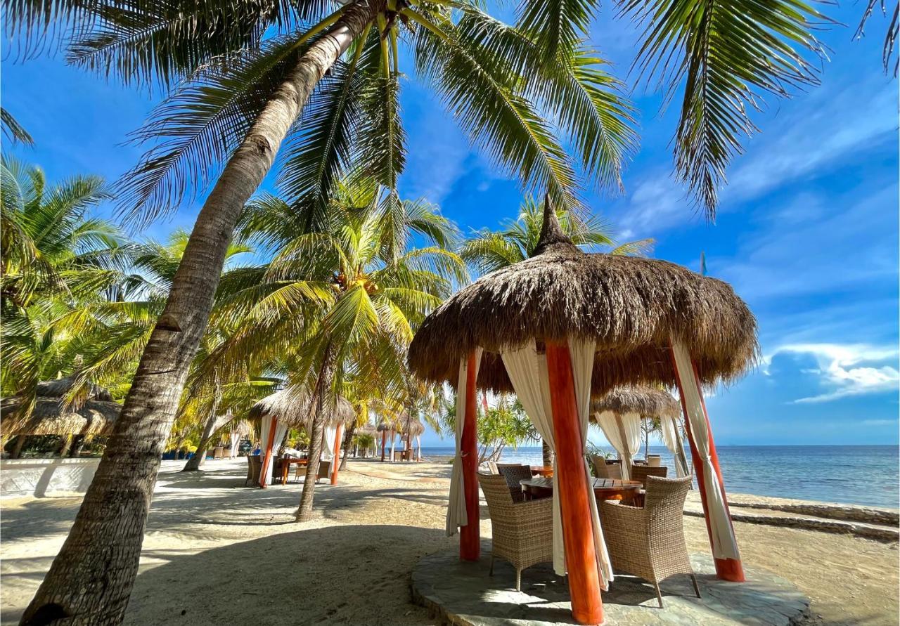 Coco Grove Beach Resort, Siquijor Island Dış mekan fotoğraf Diani Beach