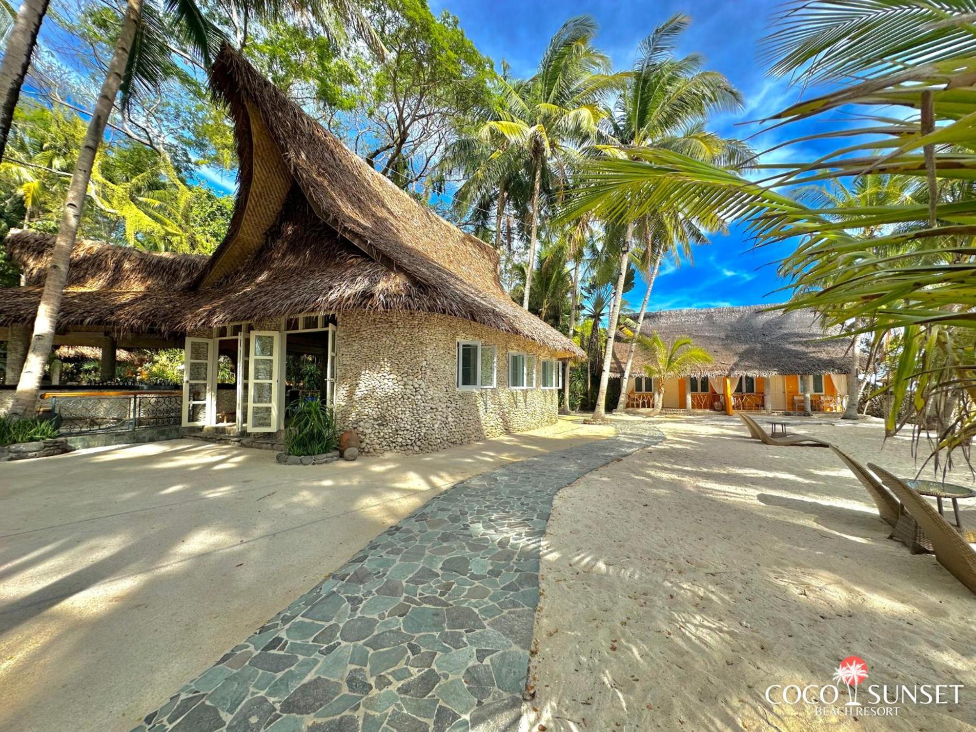 Coco Grove Beach Resort, Siquijor Island Dış mekan fotoğraf Coco Sunset Resort